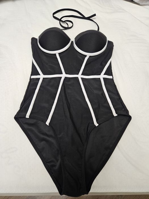 Продам купальник