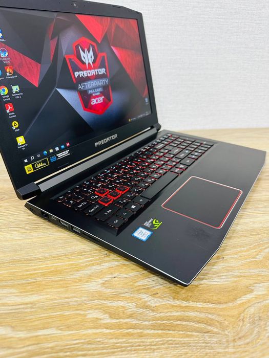 Acer Predator Helios 300