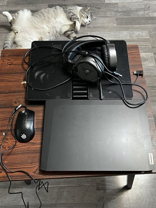 Ноутбук lenovo RTX3050
