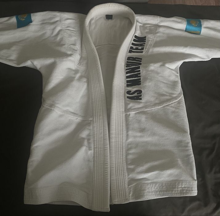 Прочное и удобное кимоно для BJJ