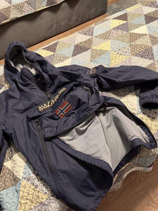 Ветровка на napapijri