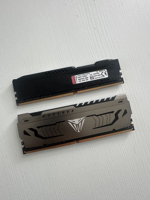 Memorie ram 8gb 4gb ddr4