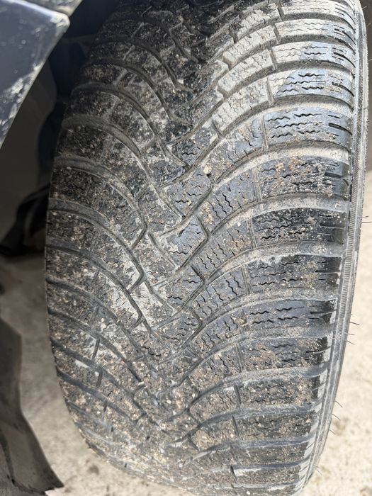 Jante Mercedes R17 cu anvelope 225/45r17 5x112