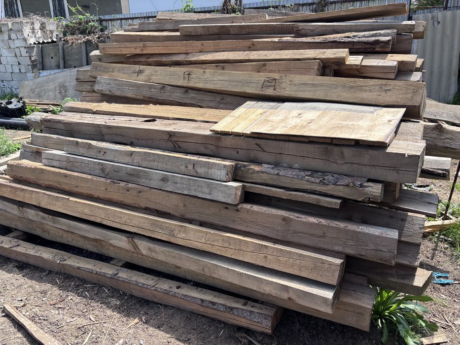 Деревянный брус