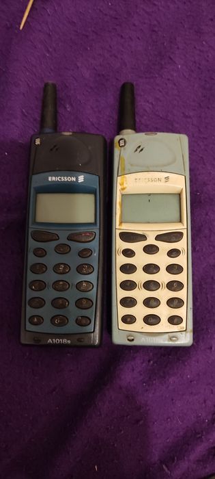 Vând telefoane de colecție