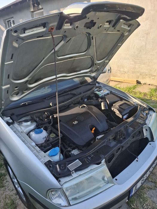 Vand scoda octavia1 în stare perfecta de fuctionare!