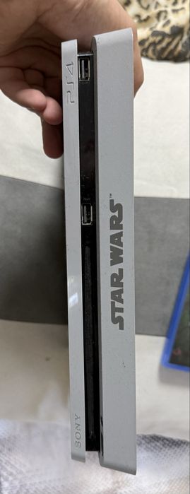 Playstation 4 Slim - 1 TB, 2 джойстика, FC 26 (Limited Edition)