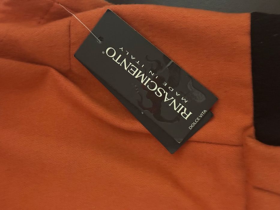 Продам новое платье