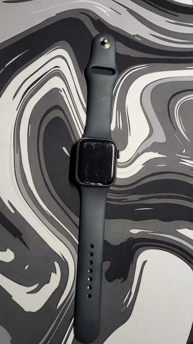 Apple Watch SE 40 mm GPS