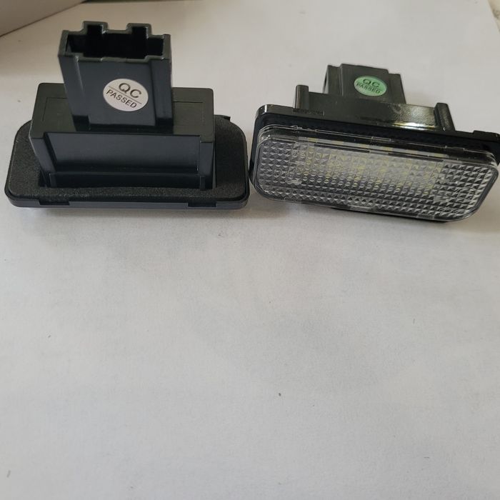 Led плафони за номер mercedes