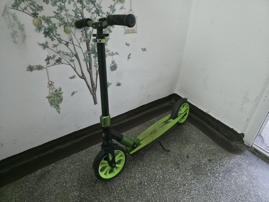 Vanzare 2 trotinete