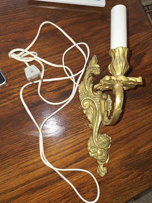 Бароков аплик и полилей настолни лампи