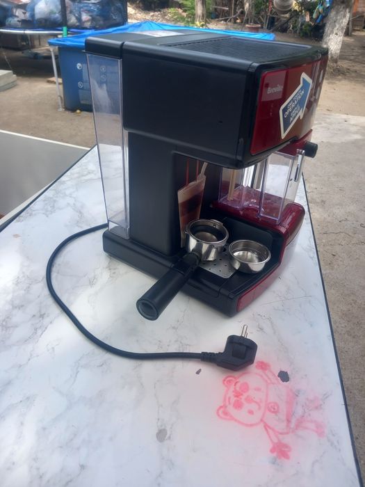 Aparat de cafea ca nou...