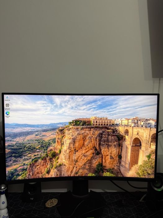Setup Gaming , Pc + Monitor + Casti + Microfon