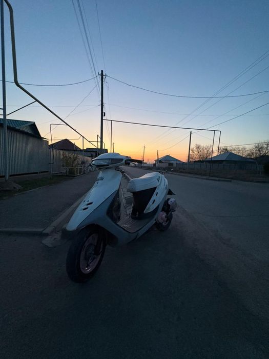 Продам Хонду Дио 27