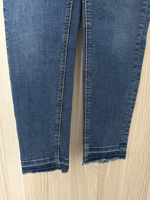 Blugi Mango pentru fetite