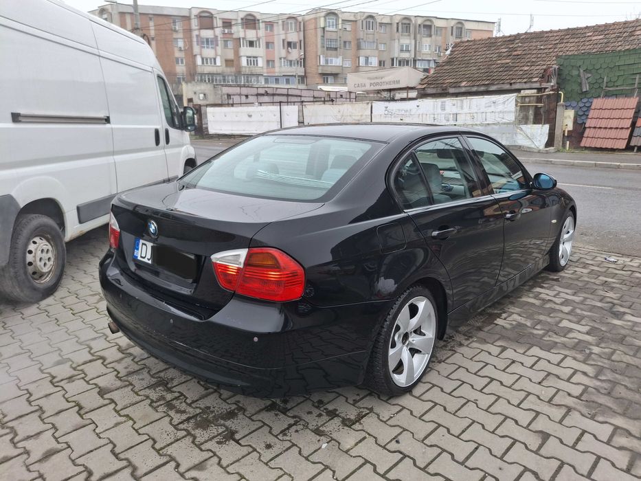 BMW 320d, E90, an fabricatie 2005