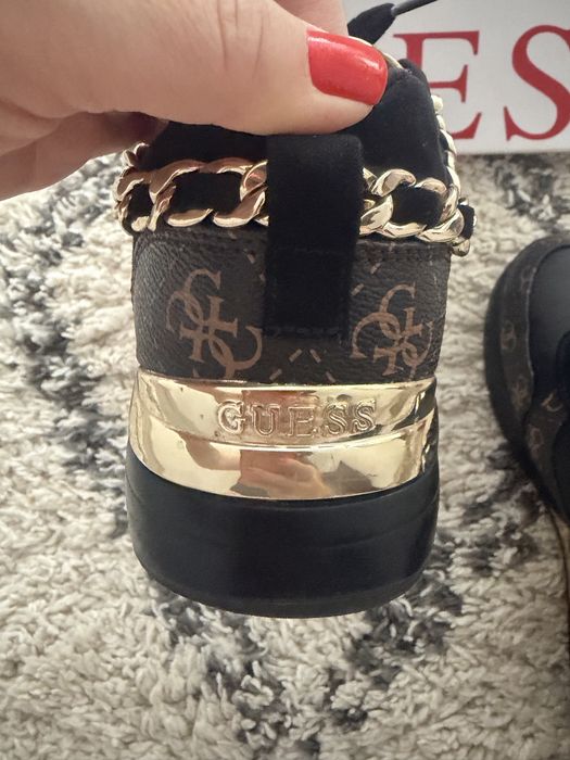 Дамски маратонки  Guess