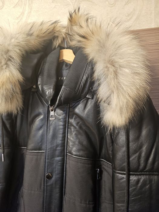 Мъжко яке, ново. Телешка кожа марково 3ххл, естествен пух. Moncler хл