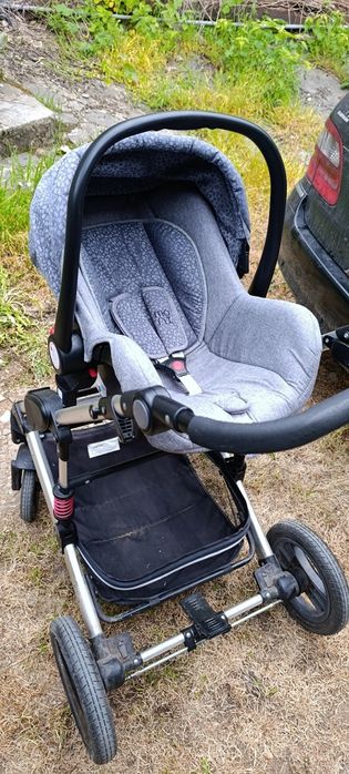 Бебешка количка Moni Gala Premium