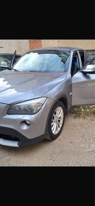 BMW X1 2011 — imagine 3