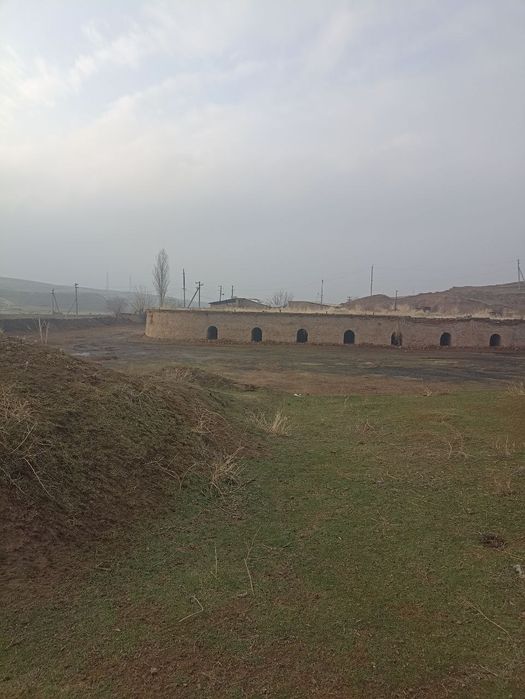 Чирчик! Про-ся 10-га Бывший кирпичный завод не жилой земельный участок