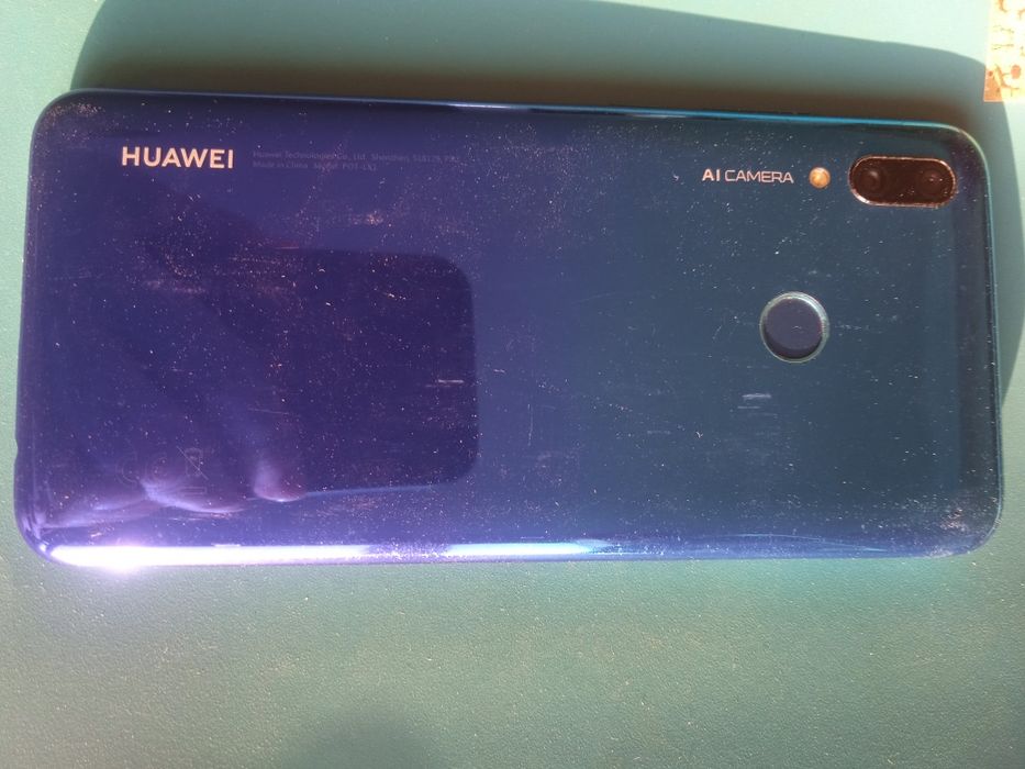Смартфон Хуавей 32гб.