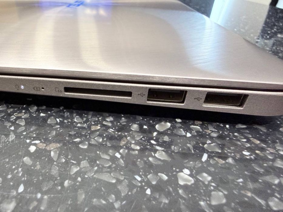 Продается ASUS ZenBook б/у