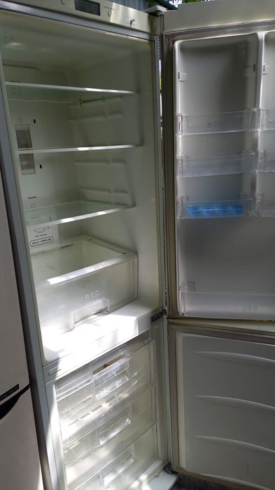 Продам холодильник лдж