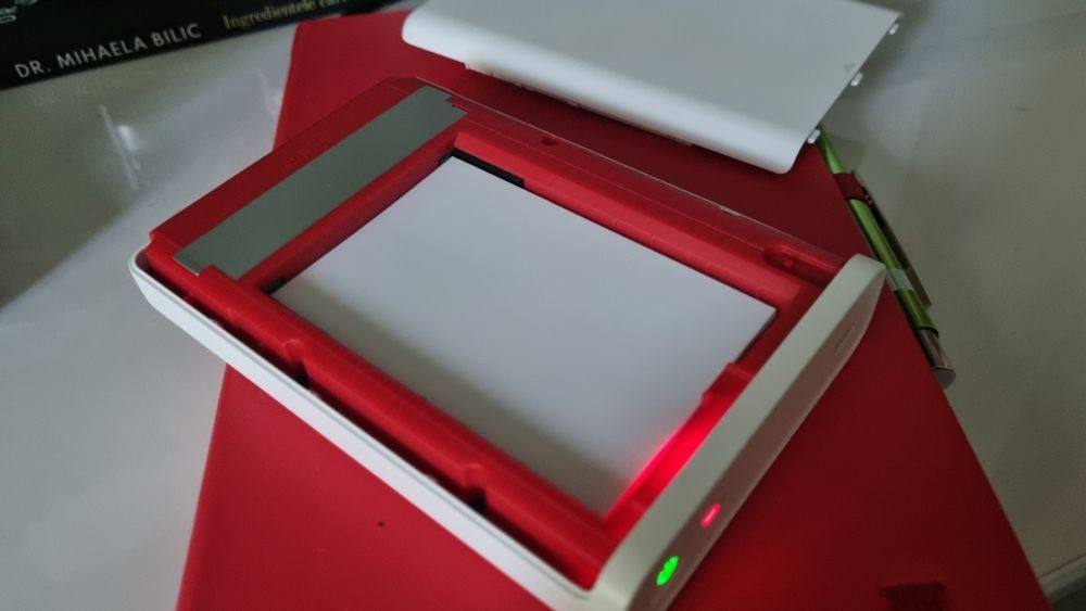 Imprimanta portabila de buzunar bluetooth Huawei CV80 ca noua.