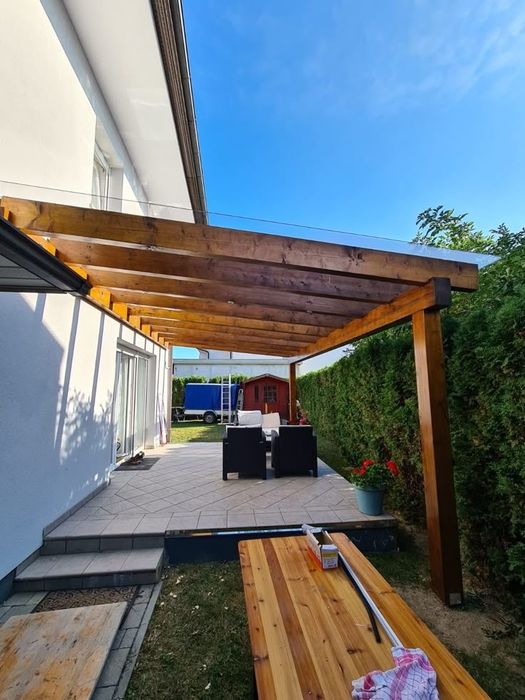 Terase din lemn -foișoare la comanda -pergole modele moderne -leagăne