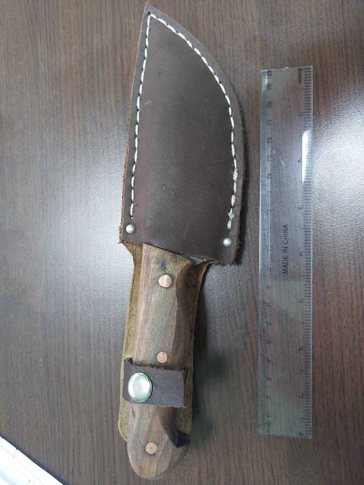 Нож дръжка от орех ръчна изработка