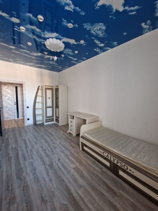 Сдам  3х комнатную квартиру