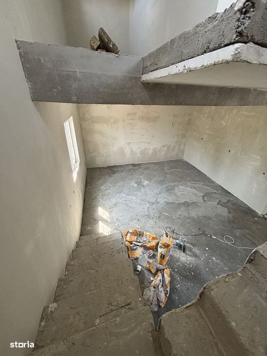Vilă cu 4 camere, Navodari