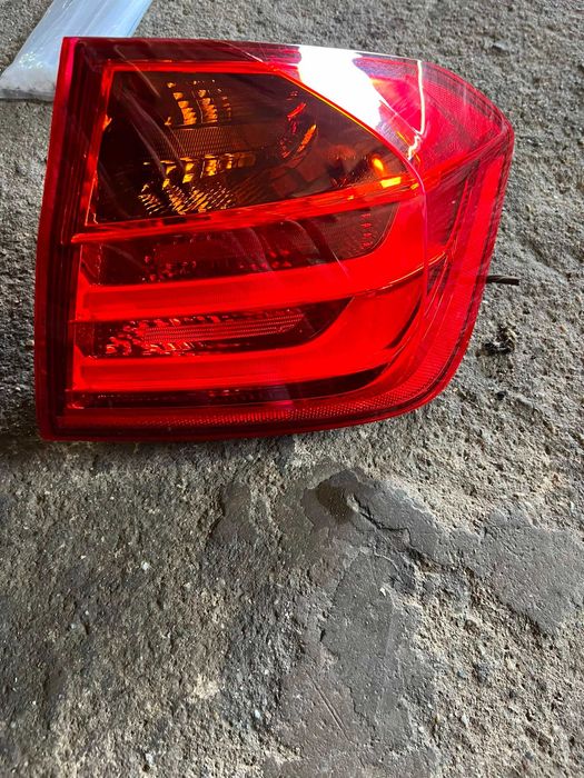 Stop lampa tripla bmw seria 3 f30