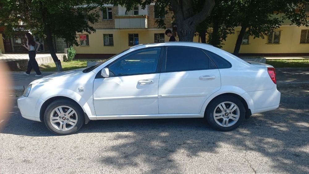 Lasetti 1.6 avtomat