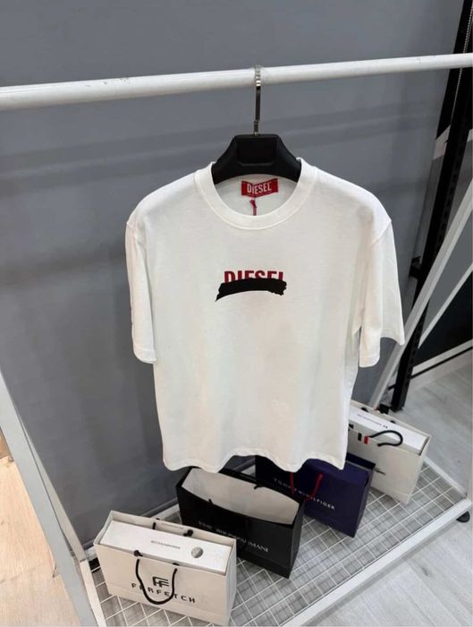 Тениски различни видове D&G,Tommy, Polo,Diesel