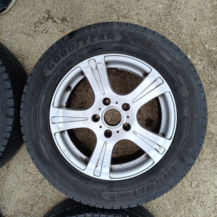 Лети джанти с гуми 215/65R16C