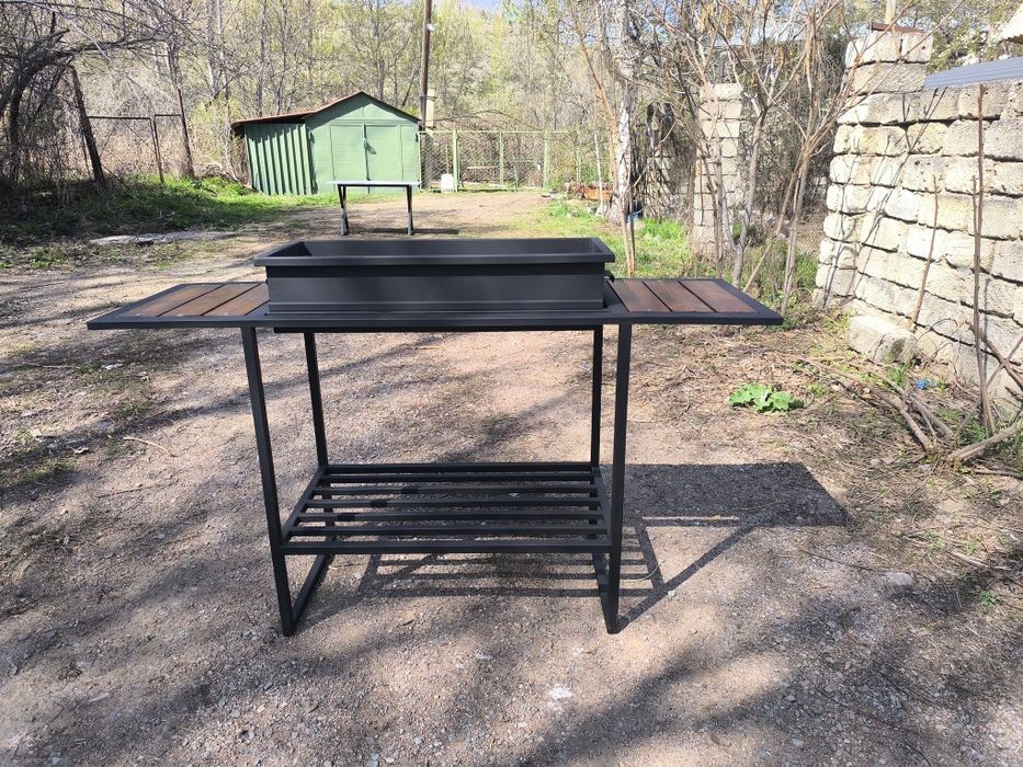 Мангал со столиком