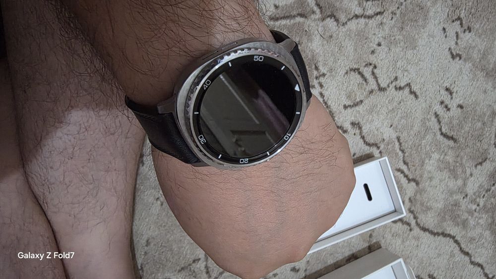 Samsung Galaxy watch 8 classic