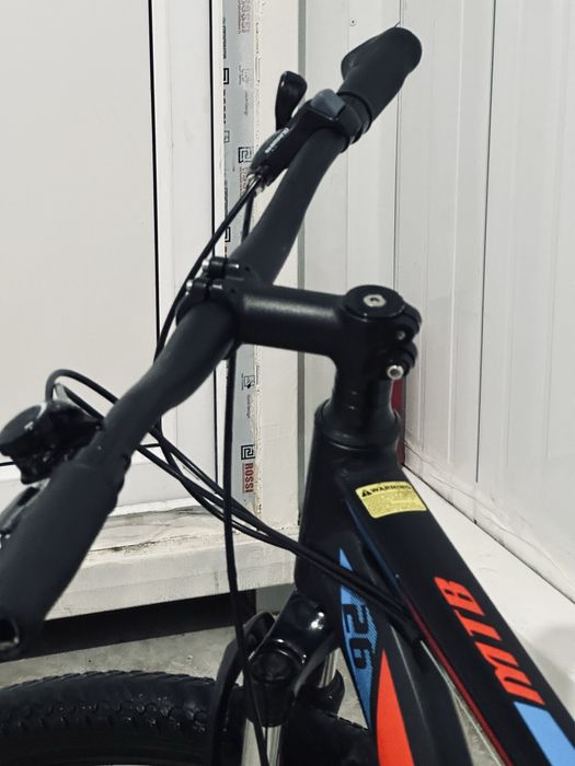 Продам велик в хорошем состаяний