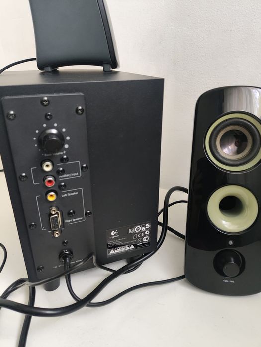 Boxe Logitech z323