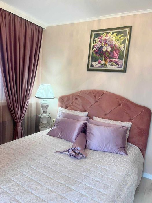 Продава се Тристаен апартамент в Пловдив, Христо Смирненски - 135 кв.м за 1535 €/кв.м - Снимка #11