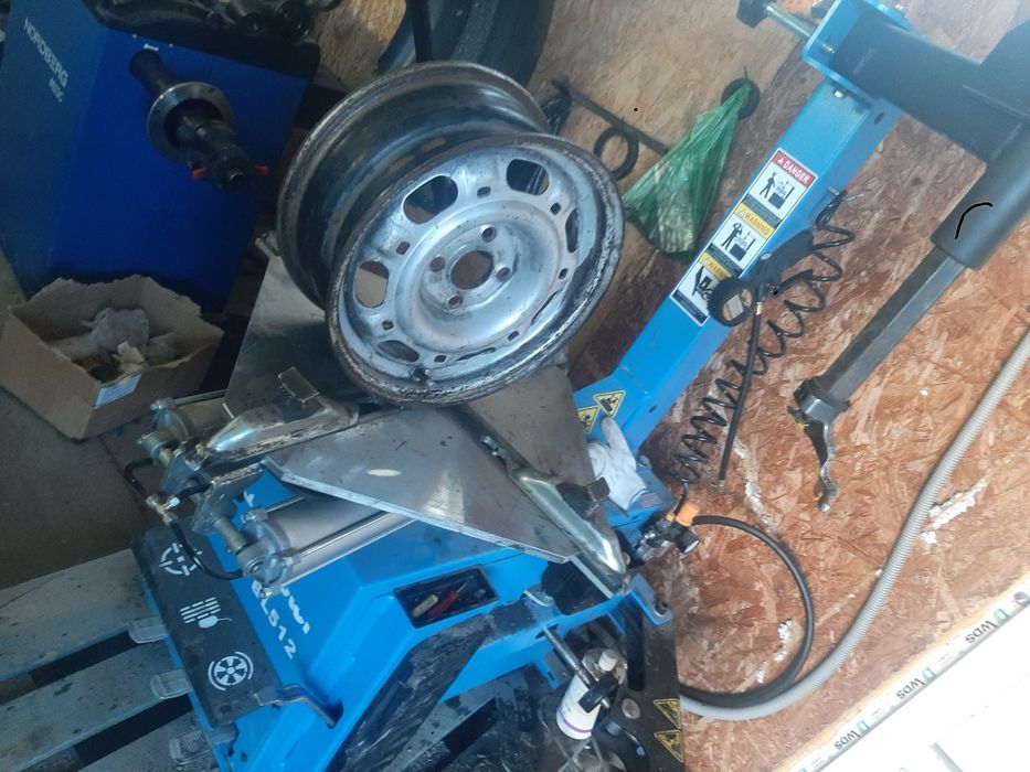 Шиномонтаж               ,