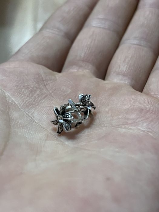 Продам серьги серебро