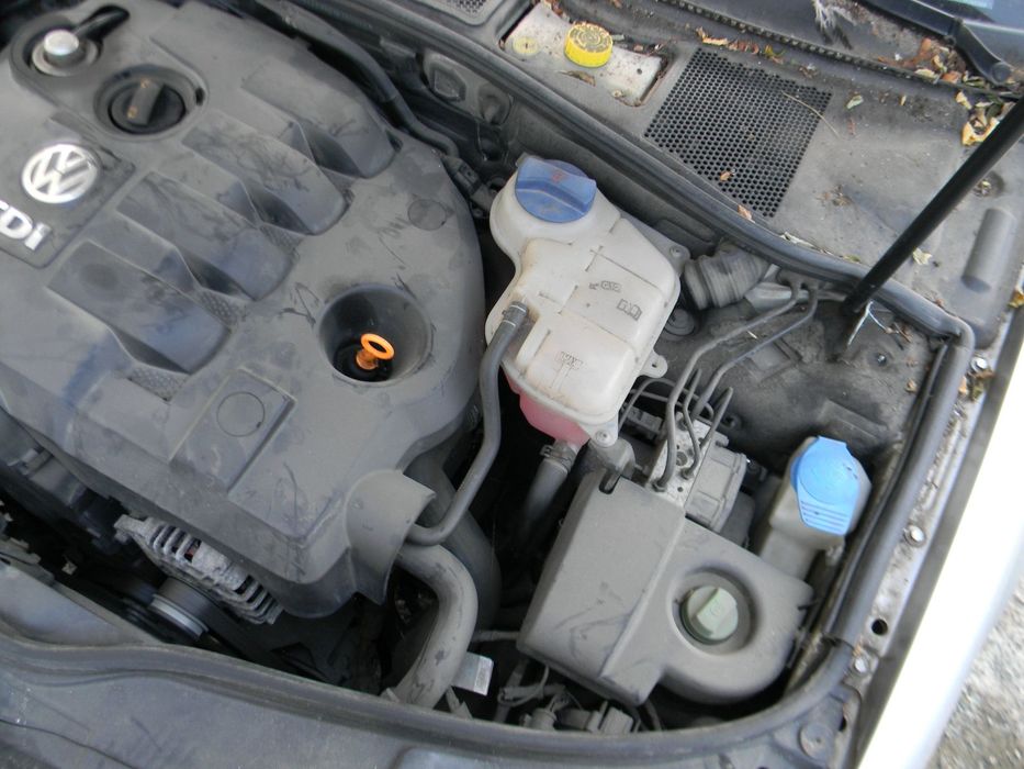 Dezmembrari  VW PASSAT B5, B5.5  1996  > 2005 1.9 TDI Motorina