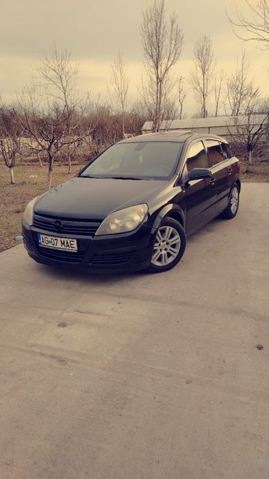 Vând Opel Astra H hatchback 2005.  1.8 benzină/GPL
