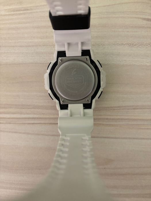 Casio G-Shock GA-700-7AER