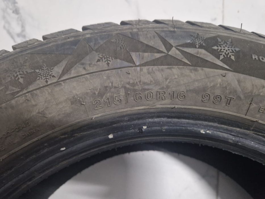 Продам шины 215/60/16