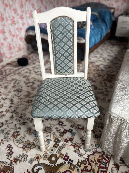 Продам стулья Депутат